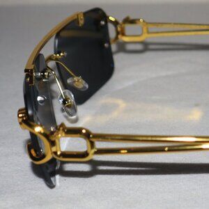 Rectangle Black and Gold Tiger Frameless Sunglasses - High Fashion - Unisex - An